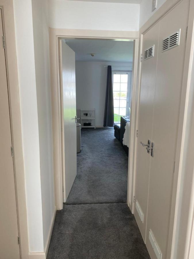 Marine Viewing 2 Bedrooms Flat Μάντσεστερ Εξωτερικό φωτογραφία