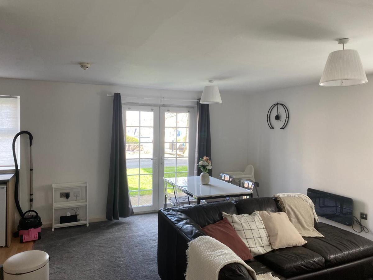 Marine Viewing 2 Bedrooms Flat Μάντσεστερ Εξωτερικό φωτογραφία